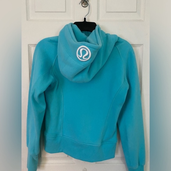 Lululemon women’s zip up jacket - Picture 2 of 4